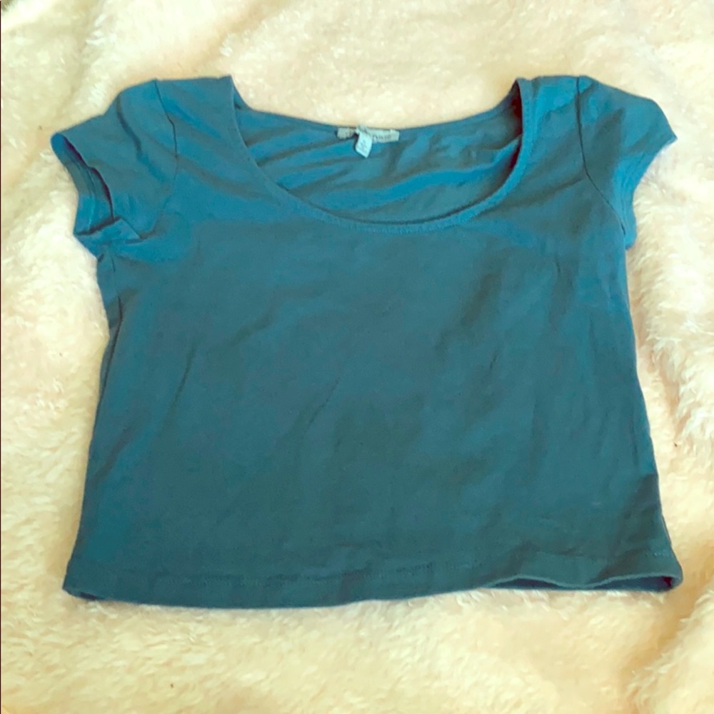 New/used women’s fashionable apparel ! ❤️